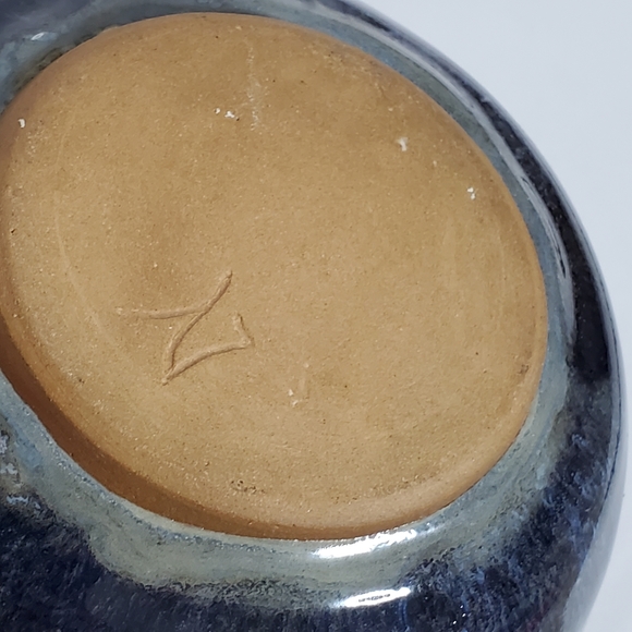 Blue glazed Handmade cereal bowl / multipurpose - 3.5"T x 6"W - Picture 7 of 8